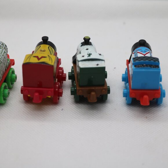Thomas Mini trains lot of 4 all in good shape diecast - Picture 3 of 4